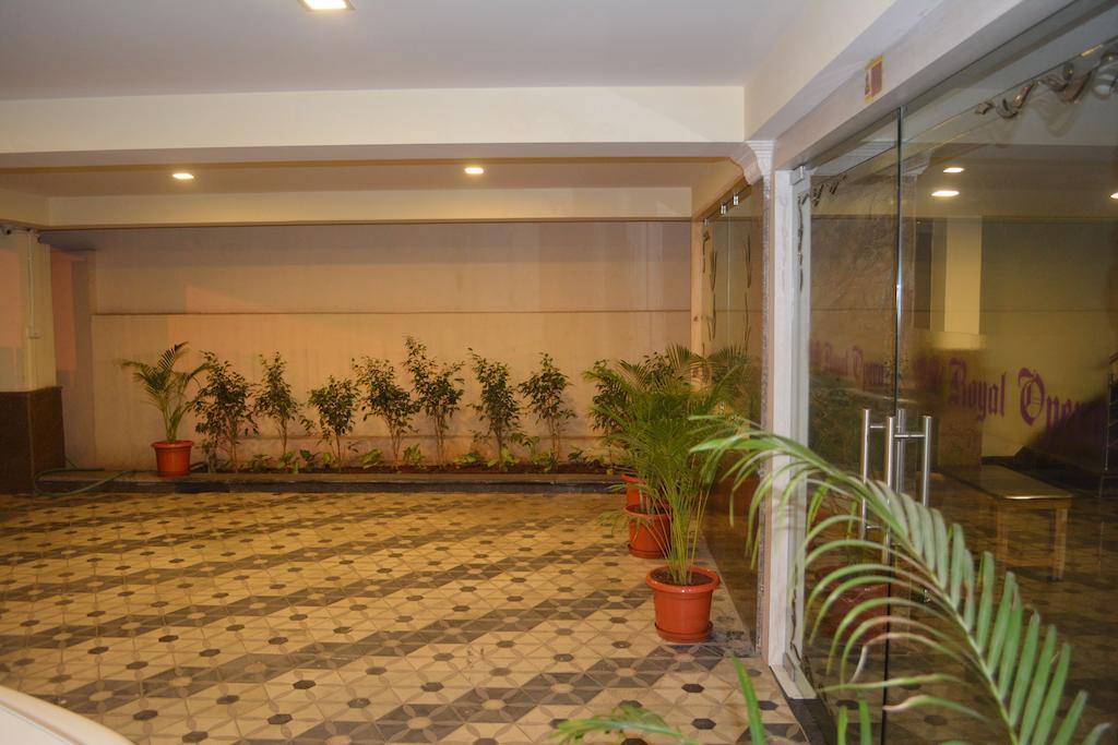 Hotel Royal Opera Bengaluru Zewnętrze zdjęcie