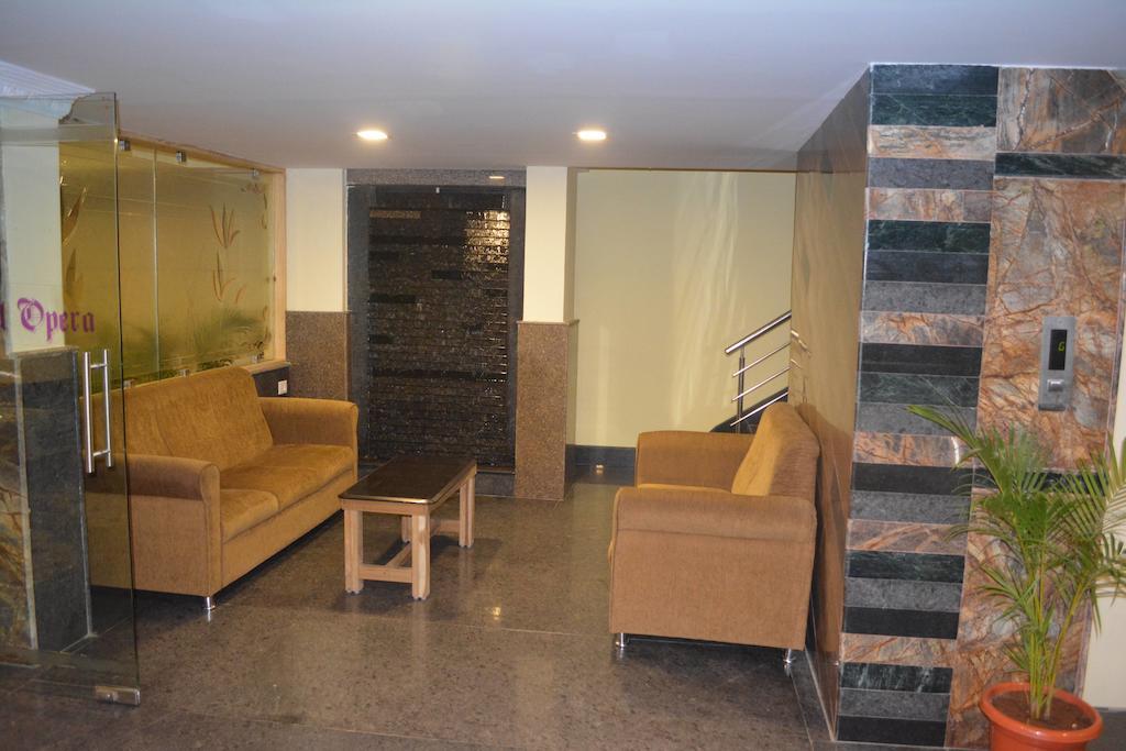Hotel Royal Opera Bengaluru Zewnętrze zdjęcie
