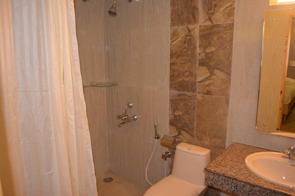 Hotel Royal Opera Bengaluru Zewnętrze zdjęcie