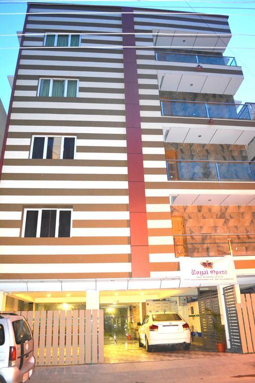 Hotel Royal Opera Bengaluru Zewnętrze zdjęcie